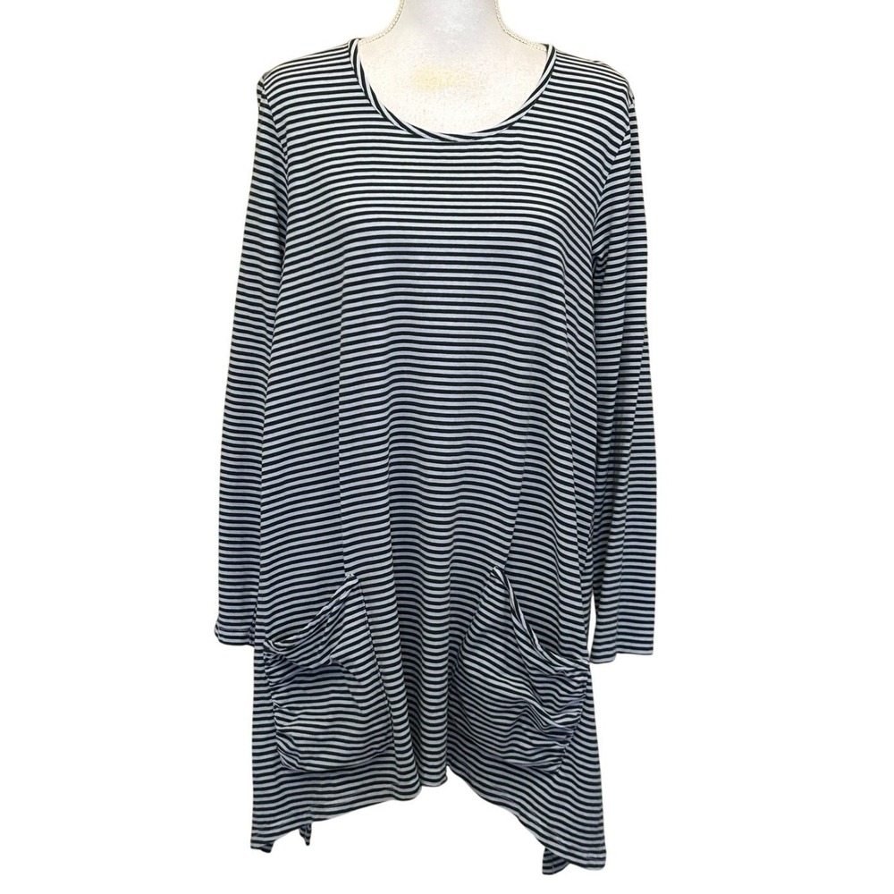 Iridium Womens Medium Striped Tunic Top Gray Black Ecuador Relaxed Travel Artsy